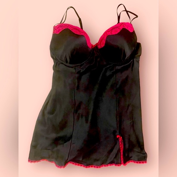 Gilligan & O'Malley Other - Negligee